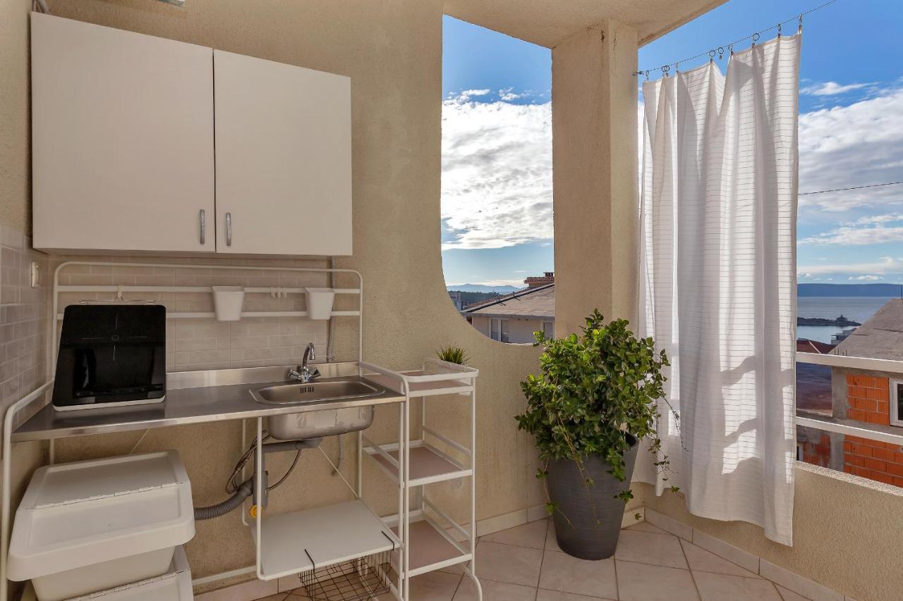 Apartments Angela Makarska Exterior photo